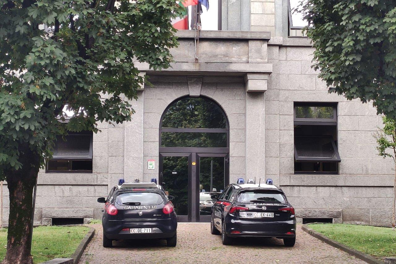 Carabinieri al Tribunale Sondrio Palazzo di Giustizia Sondrio