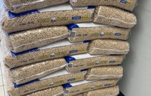 rimedi naturali per pulire il vetro della stufa a pellet