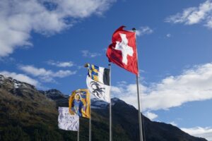vivere in svizzera stipendio minimo e qualità della vita a confronto con l'italia