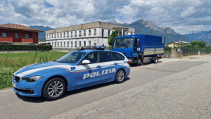 Ritirata la patente a conducente professionale in possesso di stupefacenti
