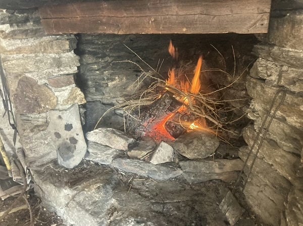 le nuove regole per camini aperti e cucine a legna