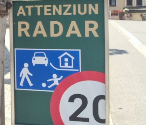 e bike e monopattini, luci sempre accese in svizzera