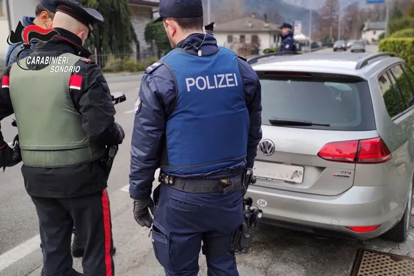 arrestati tre cittadini dell'est per furti in territorio elvetico