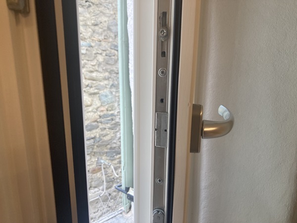 arieggiare casa in inverno per prevenire la muffa