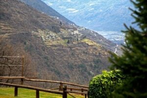il sentiero del contrabbando a tirano