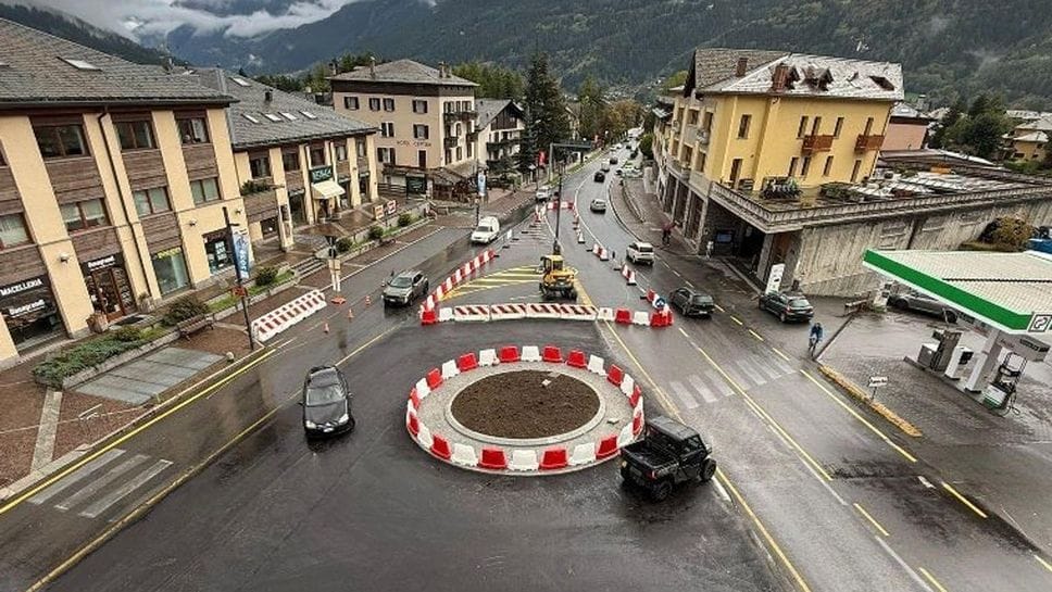 sarà consegnata a fine mese la nuova rotatoria di bormio