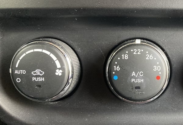 aria condizionata accesa quanto aumenta il consumo di carburante