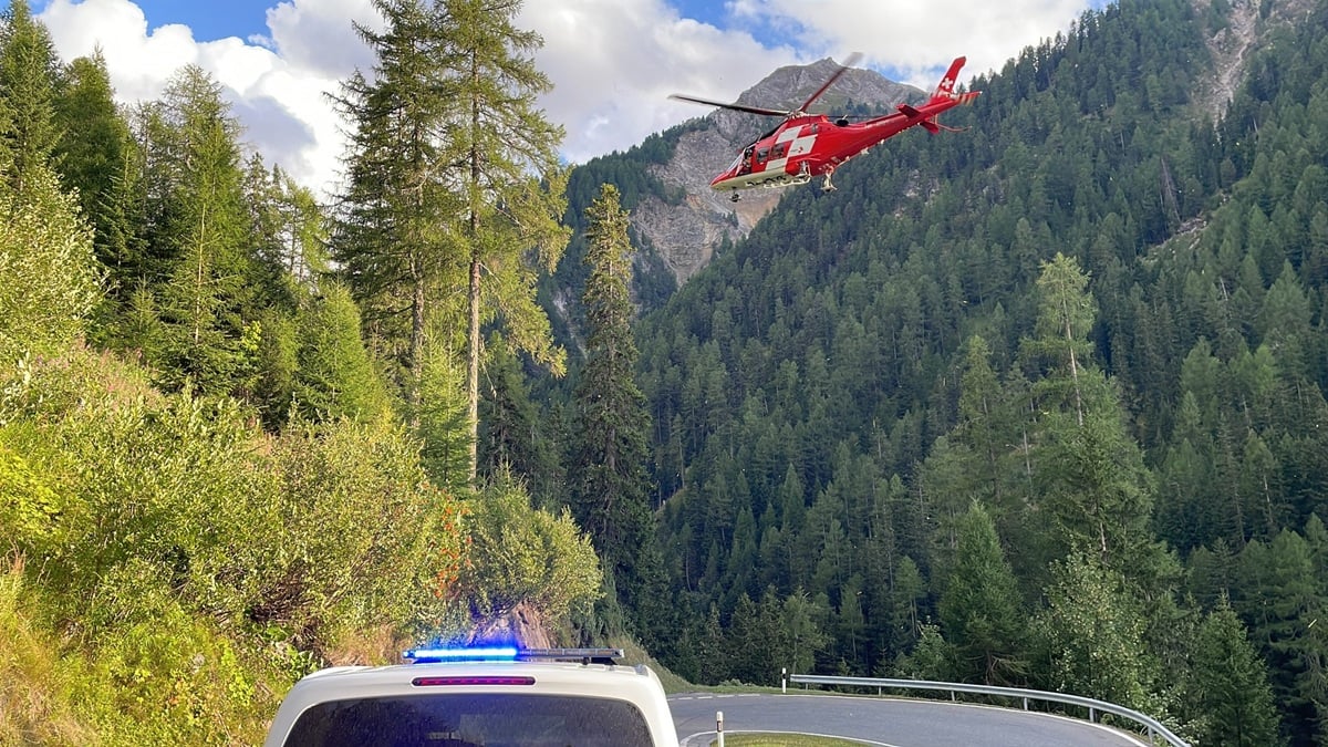 ciclista ferito in una collisione sul passo umbrail