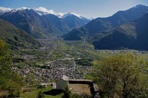 la valchiavenna fa parte della valtellina