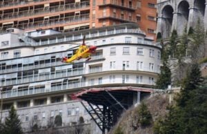 valfurva, cade mentre taglia una pianta 55enne elitrasportato al morelli
