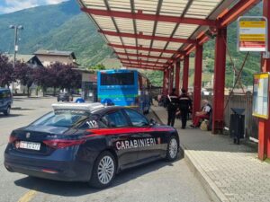 Arresto per detenzione ai fini di spaccio di sostanza stupefacente