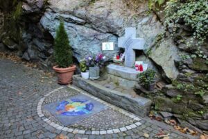 assassinata per satana, suor maria laura mainetti beata a chiavenna