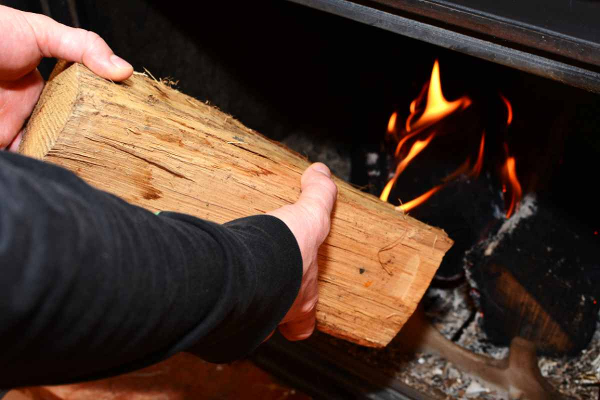 Camino casa|Termosifone casa|Termosifone|Camino casa