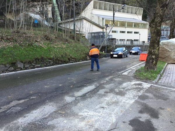 sospensione e limitazione dei lavori edili in estate