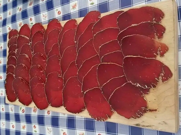 chi ha inventato la bresaola
