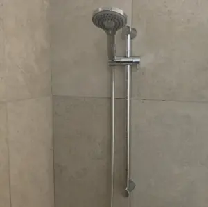 come evitare umidità e muffa nel bagno cieco