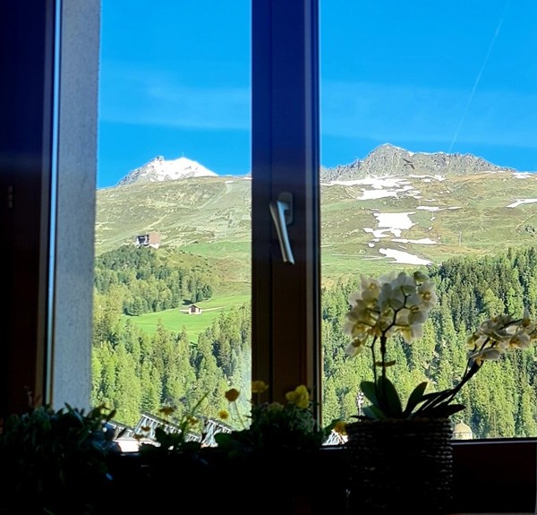 come isolare la stanza dal caldo