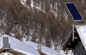 cosa succede quando nevica sui pannelli solari