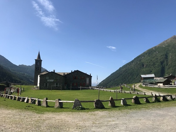 giornata pulizia sentieri valtellina