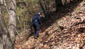 i carabinieri perlustrano le aree di spaccio a sondrio e castione andevenno