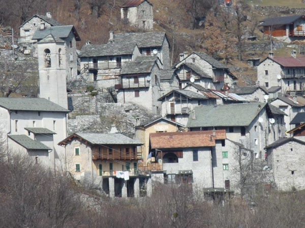 i due borghi nascosti della valchiavenna