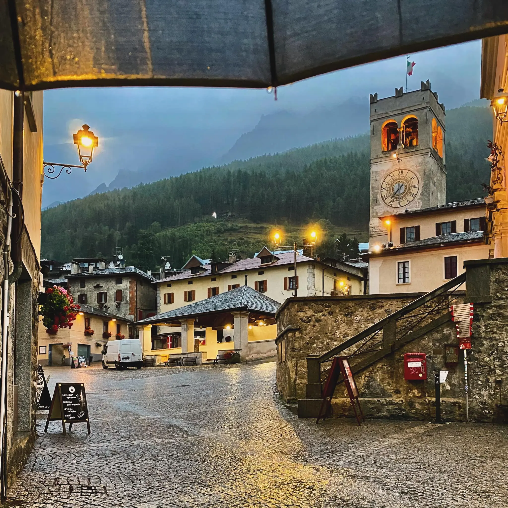 i milanesi dove comprano casa in provincia di sondrio