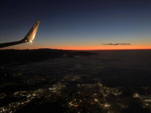 i trucchi per ritirare prima la valigia in aeroporto