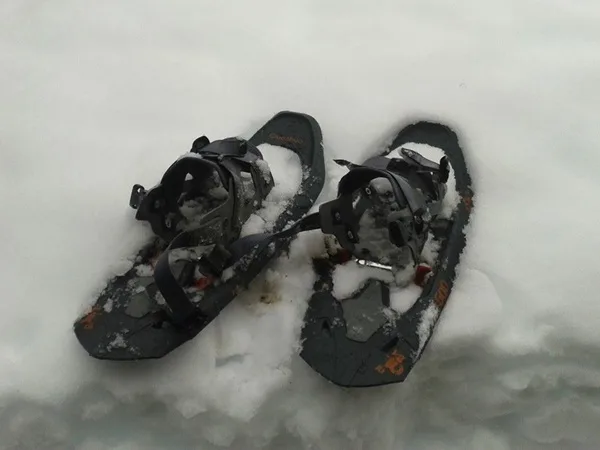 il divieto alle ciaspole sulle piste da sci