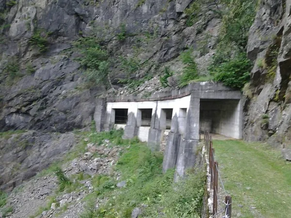 la storia dei giacimenti di uranio in val vedello