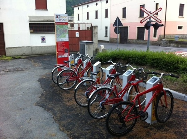 le 10 cose vietate in bicicletta in italia