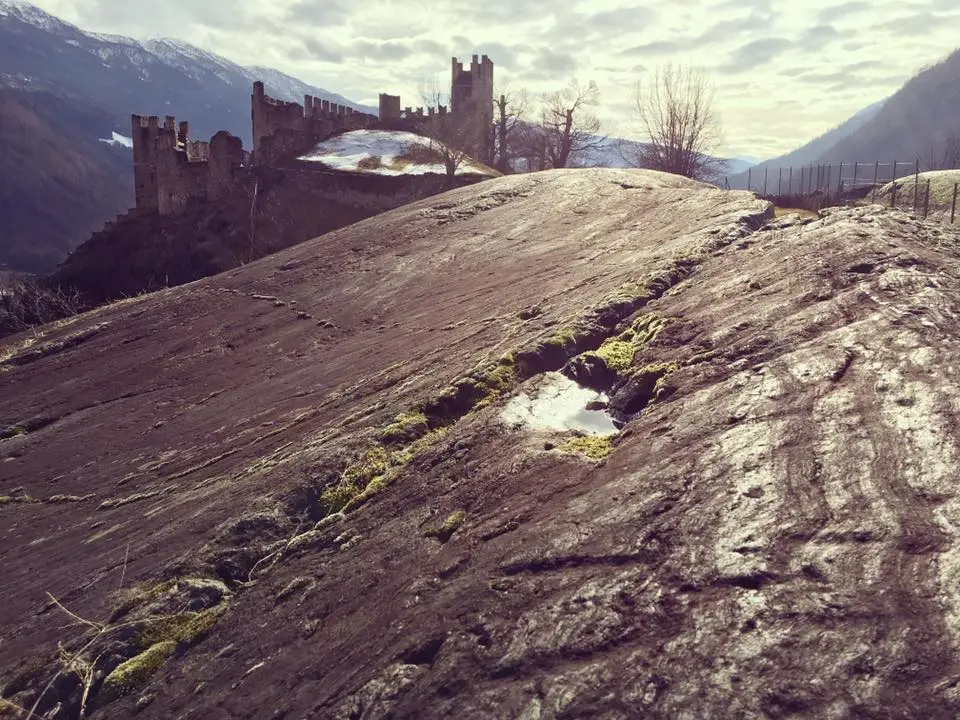 le incisioni della rupe magna