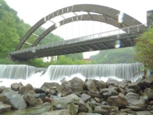 mallero, il torrente di sondrio e valmalenco