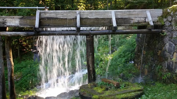 mulino e pila di cà l'albert a castello dell'acqua