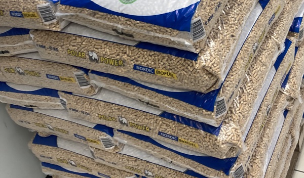 perché il vento spegne la stufa a pellet|Sacchi di pellet da 15 kg