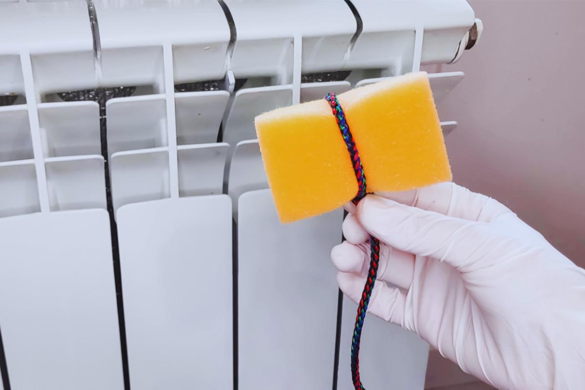 pulire termosifone Polvere e sporcizia, come pulire il termosifone in ghisa