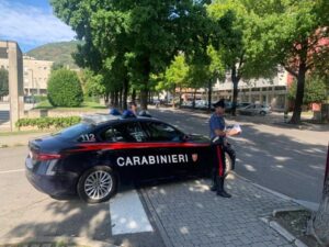 inseguito e arrestato da carabiniere libero dal servizio