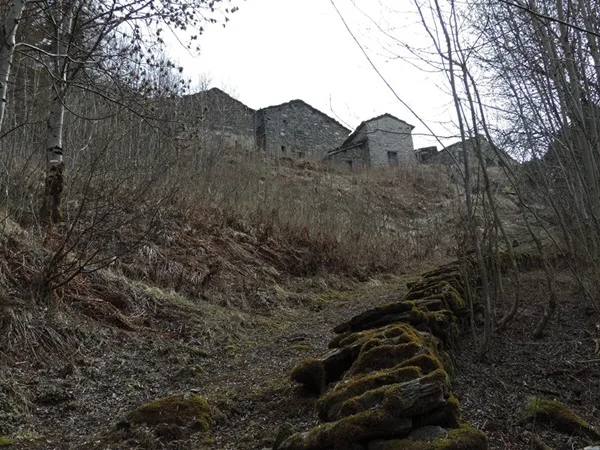 ruderi o terreni abbandonati come diventarne proprietari