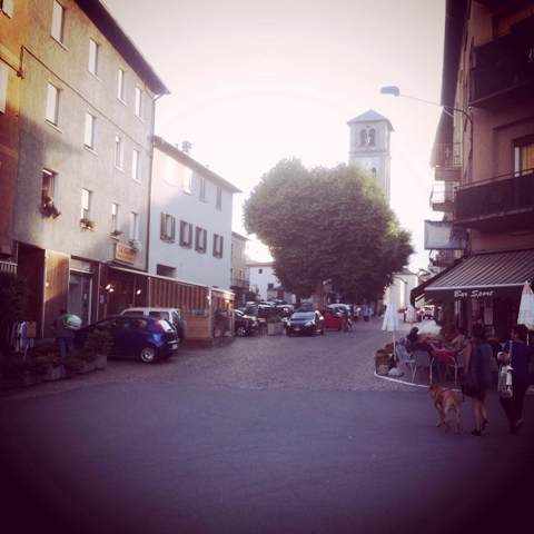 viabilità estiva nel centro di teglio