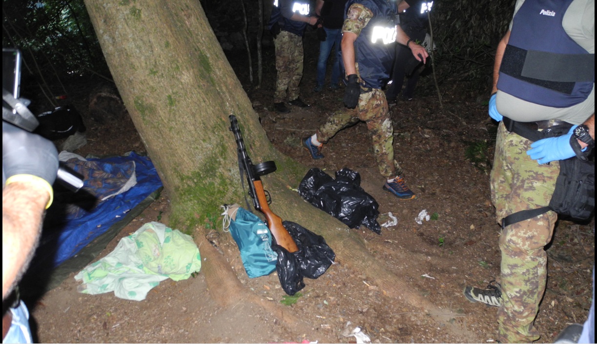 Faida tra bande per il controllo dello spaccio arrestati gli autori del tentato omicidio di Postalesio