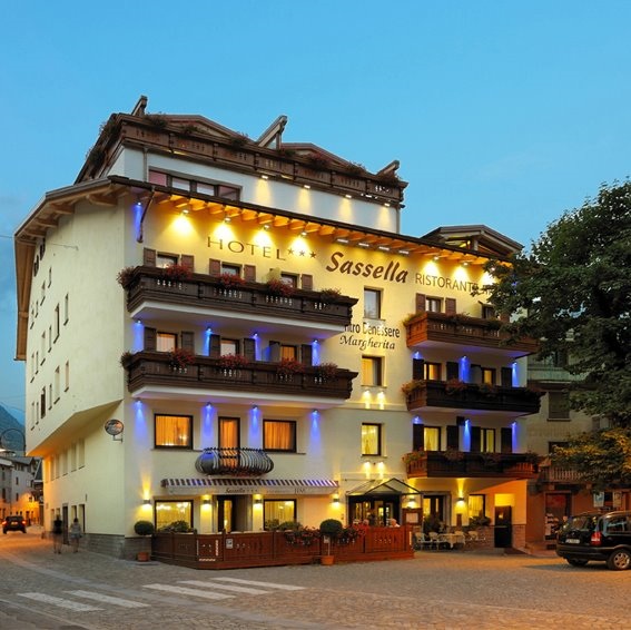 hotel sassella Ristorante Jim