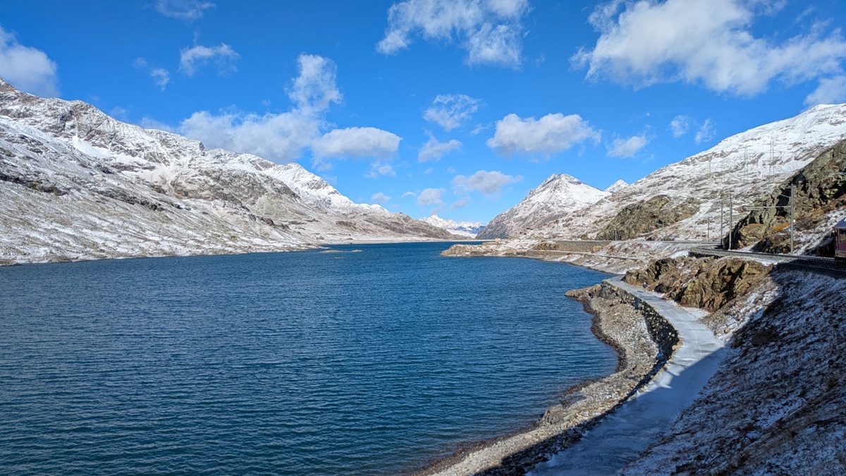 Il Paradiso Nascosto tra Italia e Svizzera