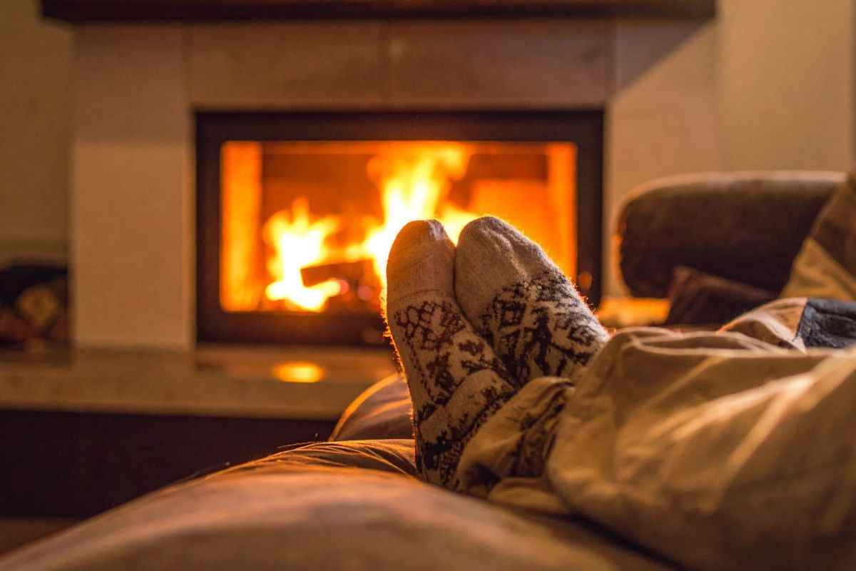 camino: profuma casa col trucco della nonna