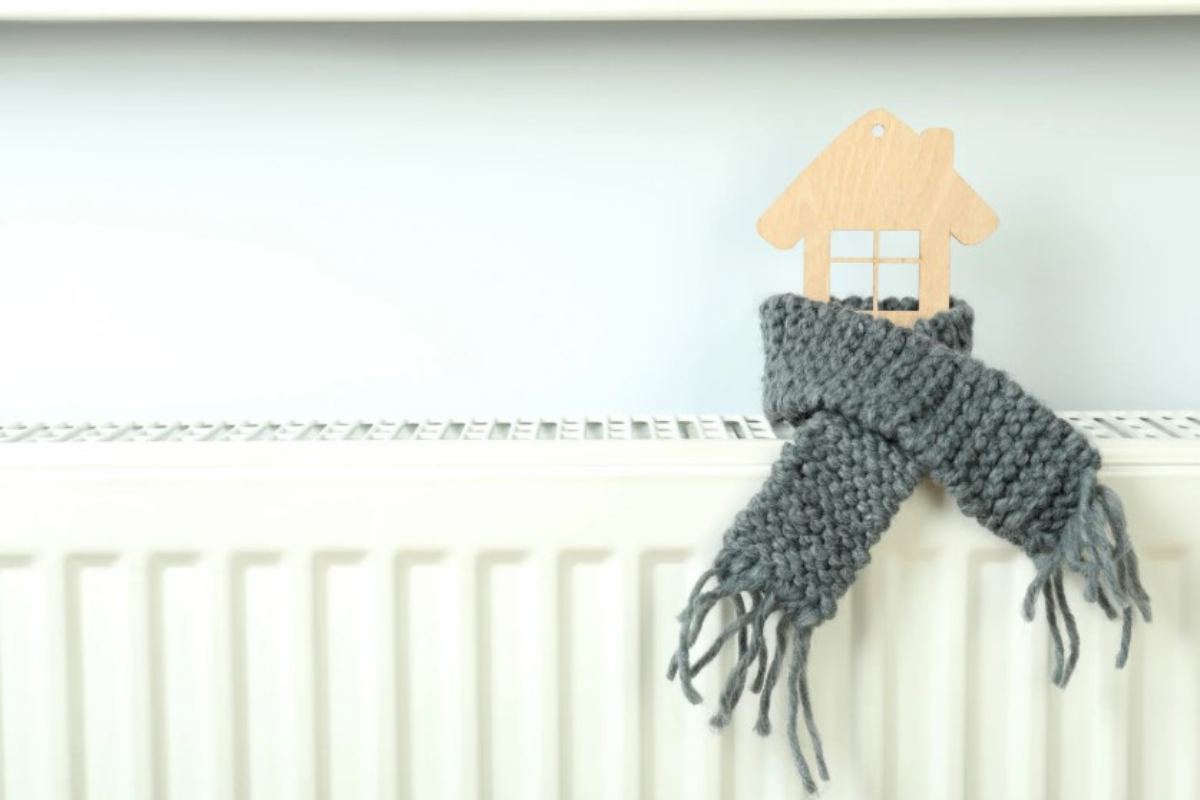 Termosifoni spenti e casa calda