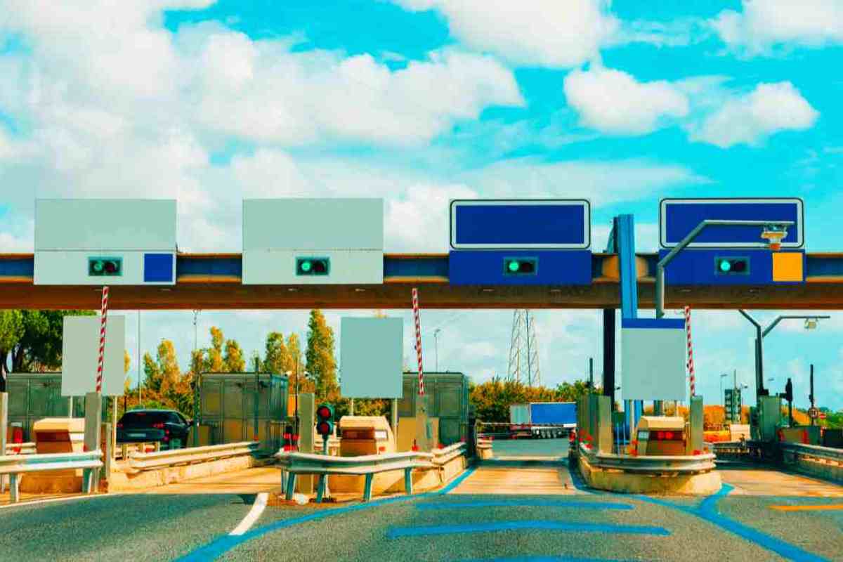 Casello autostradale Casello autostradale