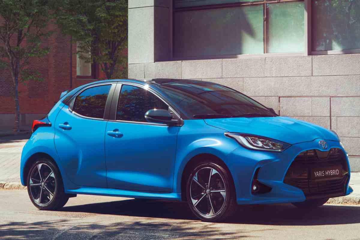 Auto ibrida Boom auto ibride