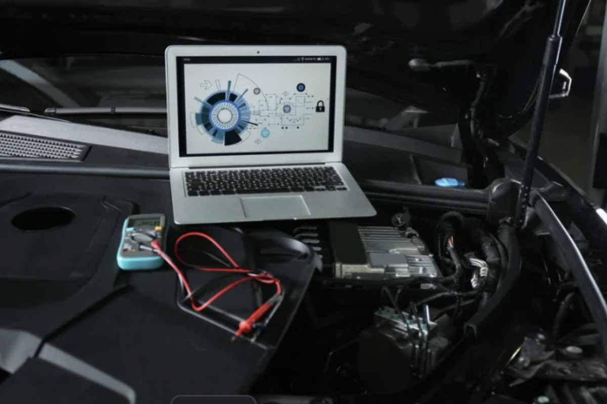 Il futuro dell’aftermarket automobilistico sembra orientarsi verso una sinergia crescente tra intelligenza artificiale e interventi