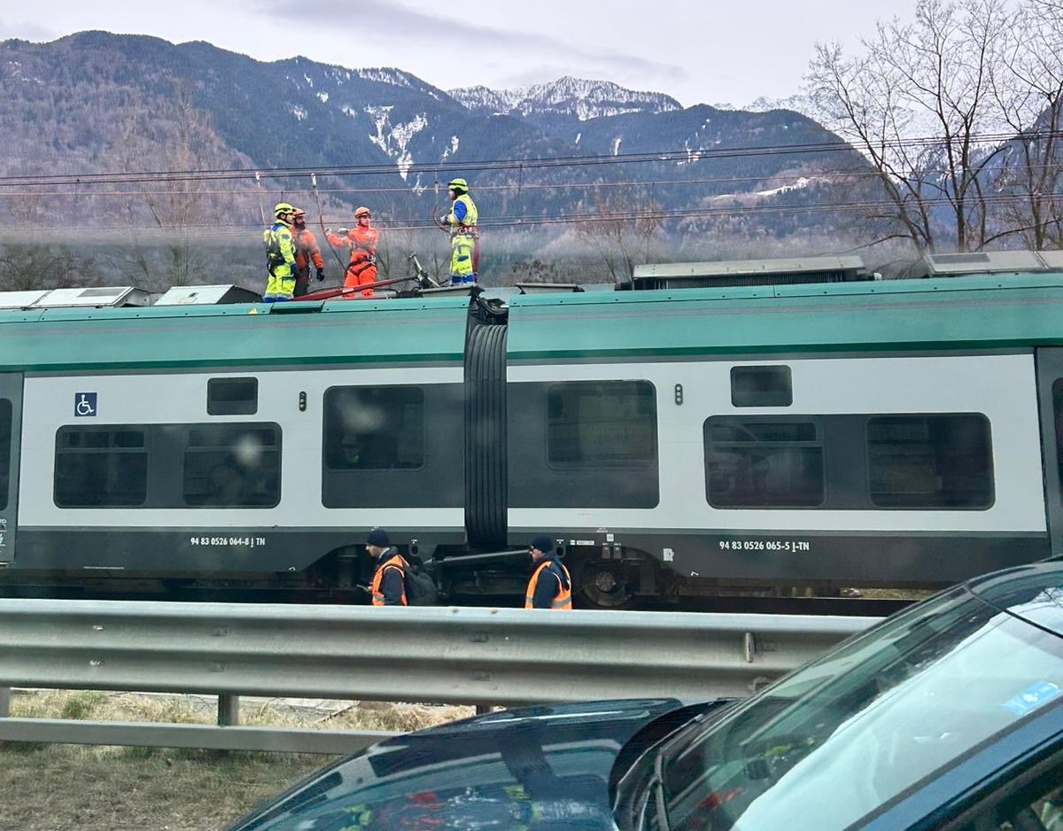Disservizi linea ferroviaria Milano Tirano