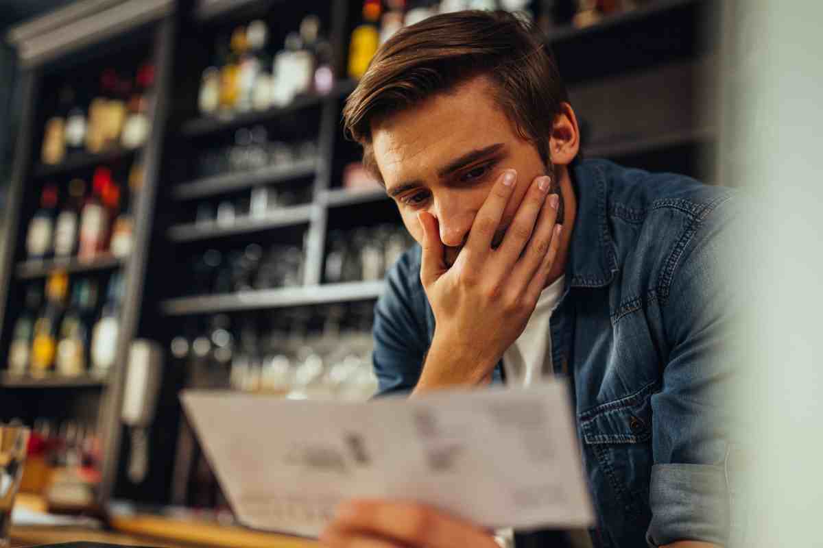 Addio bollette alte: questa stufa rivoluzionaria ti fa risparmiare fino a 1.000€