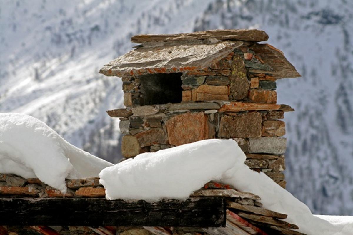 rimuovere creosoto camino