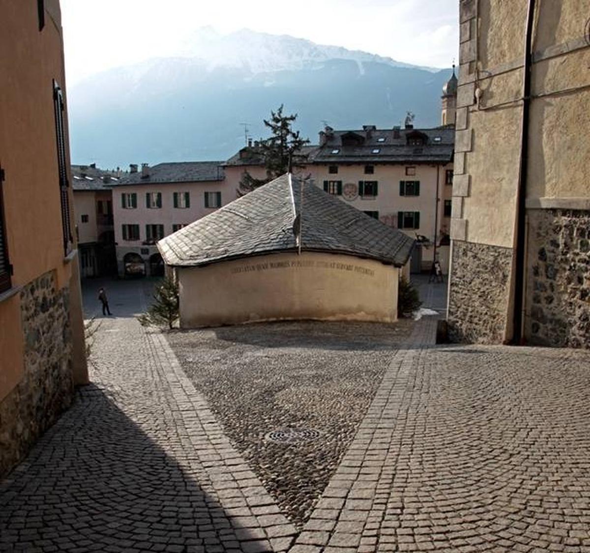 Piazza Kuerc Bormio